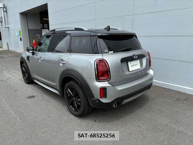 Bmw MINI 2023-06 8666529-4