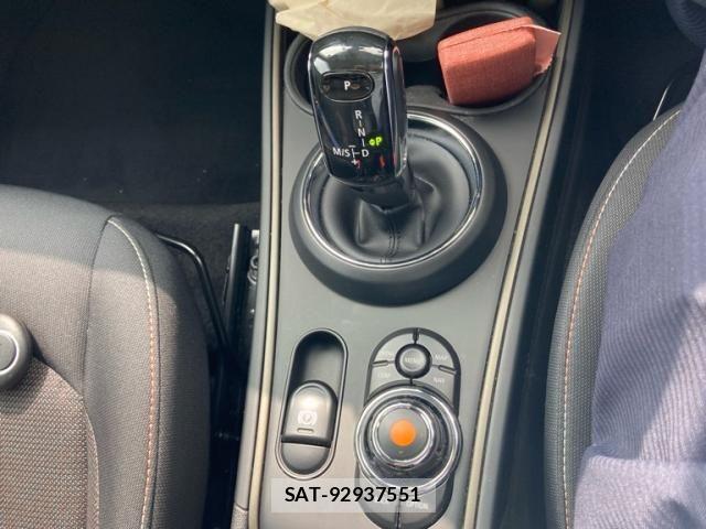 Bmw MINI 2020-10 8739773-24