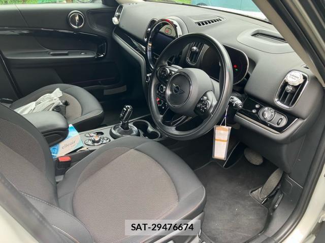 Bmw MINI 2020-12 8796667-13