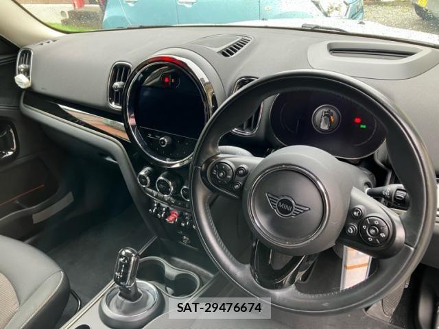 Bmw MINI 2020-12 8796667-14
