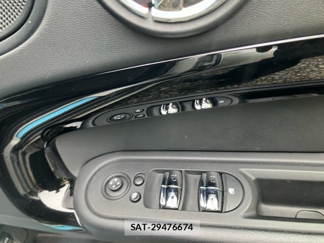 Bmw MINI 2020-12 8796667-15