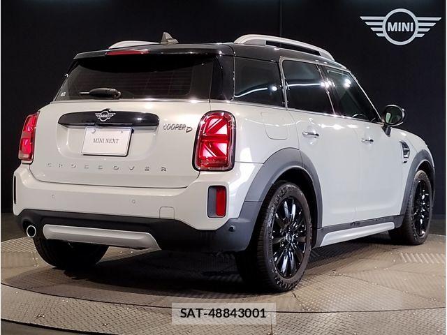 Bmw MINI 2022-04 8830355-2