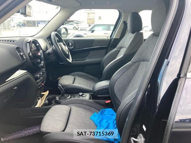 Bmw MINI 2023-12 8830358-9