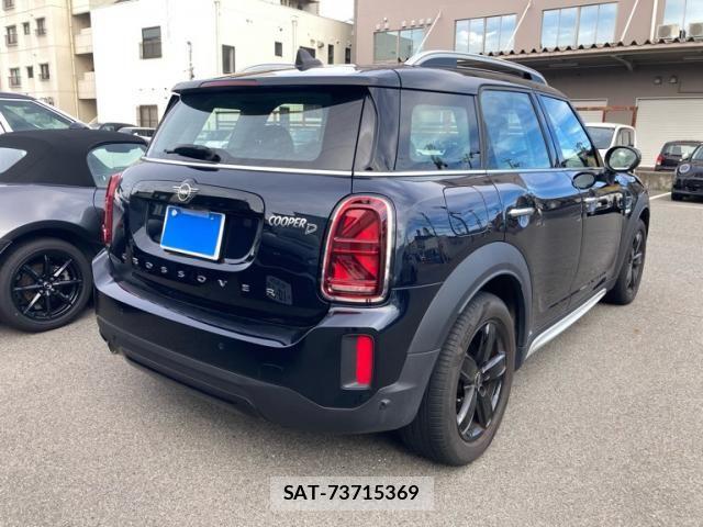 Bmw MINI 2023-12 8830358-2