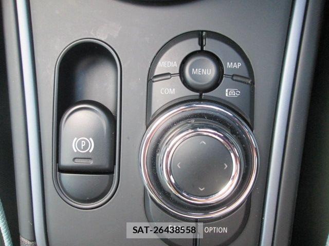 Bmw MINI 2022-06 8830354-22