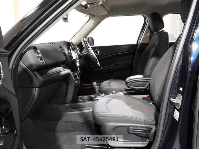 Bmw MINI 2020-10 8849823-9