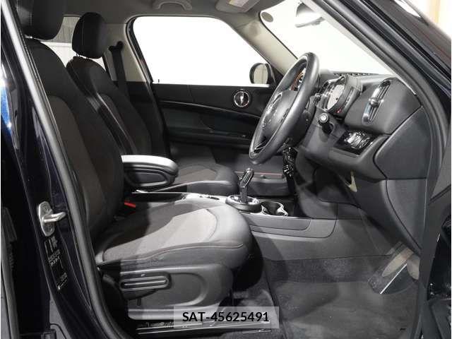 Bmw MINI 2020-10 8849823-10