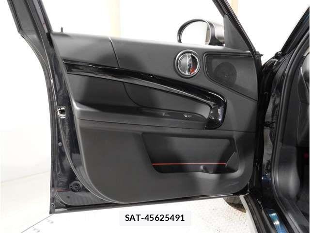 Bmw MINI 2020-10 8849823-11