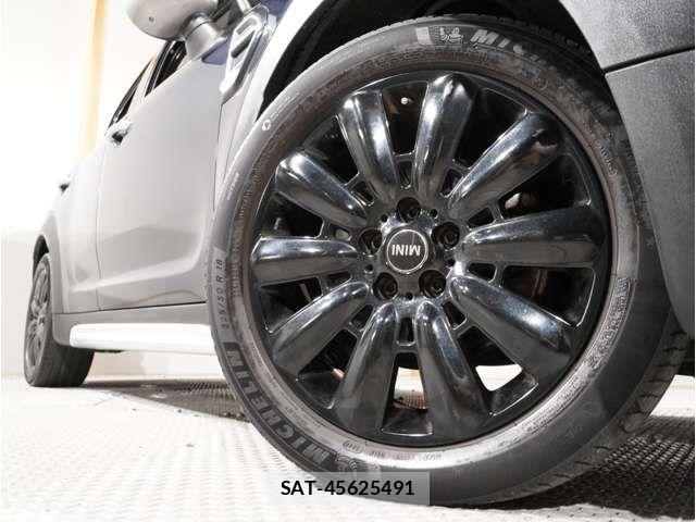 Bmw MINI 2020-10 8849823-17