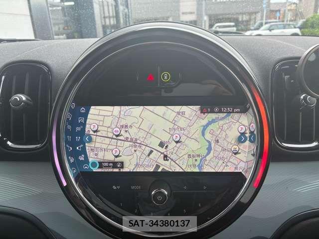 Bmw MINI 2023-03 8849820-17