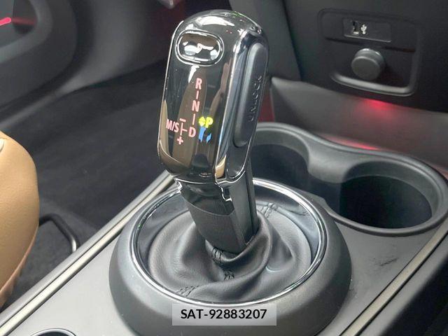 Bmw MINI 2021-07 8871471-13