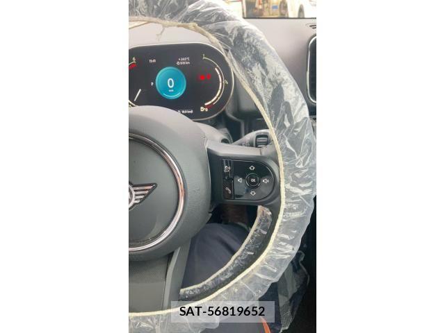 Bmw MINI 2022-01 8883925-13