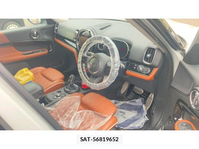 Bmw MINI 2022-01 8883925-18