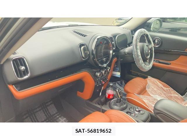Bmw MINI 2022-01 8883925-27
