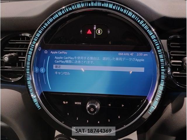 Bmw MINI 2023-03 1347160-16