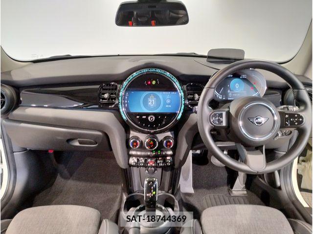 Bmw MINI 2023-03 1347160-1