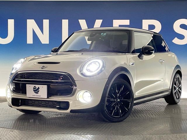 Bmw MINI 2019-06 1546839-12