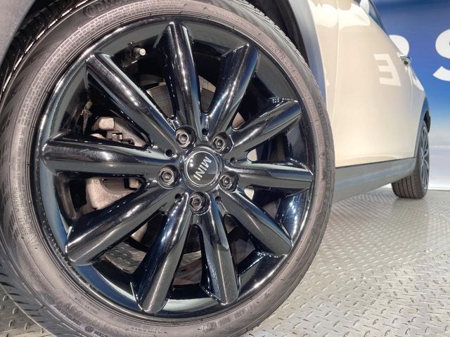 Bmw MINI 2019-06 1546839-13