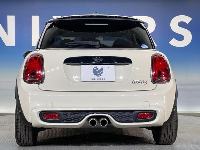 Bmw MINI 2019-06 1546839-15