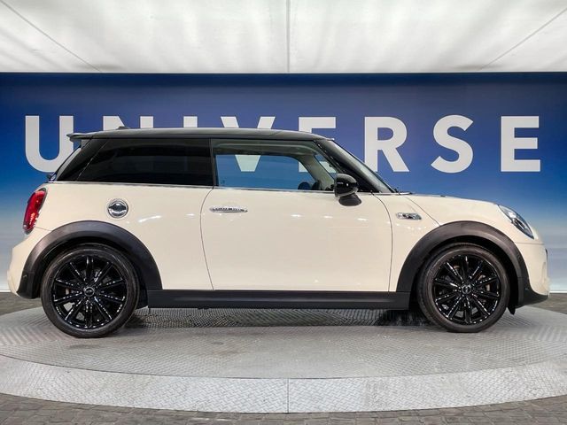 Bmw MINI 2019-06 1546839-19