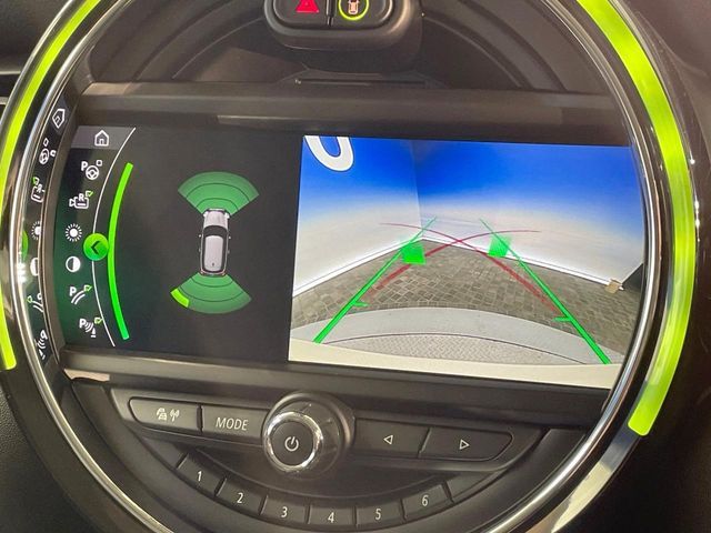 Bmw MINI 2019-06 1546839-4