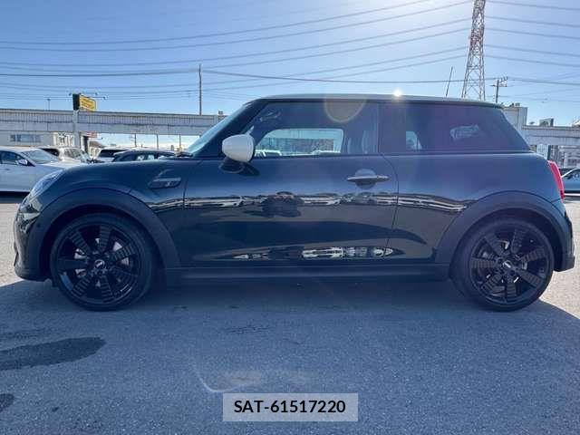 Bmw MINI 2023-03 2100119-3