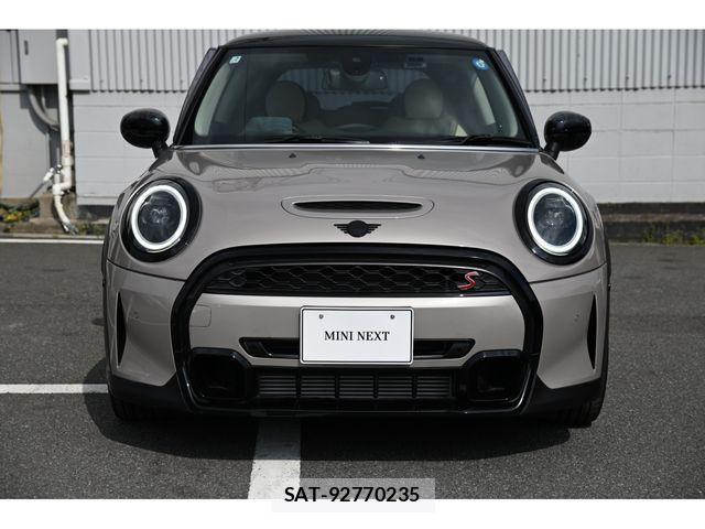 Bmw MINI 2023-01 6013099-1