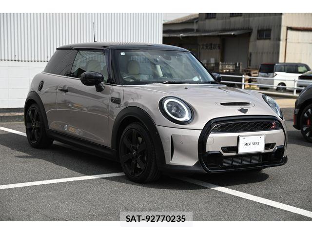 Bmw MINI 2023-01 6013099-2