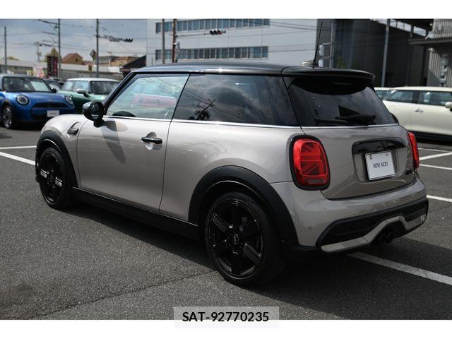 Bmw MINI 2023-01 6013099-6