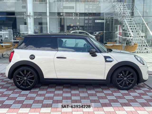 Bmw MINI 2019-03 6672502-15