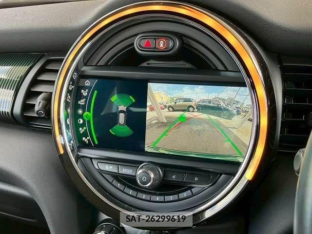 Bmw MINI 2019-08 6815933-4