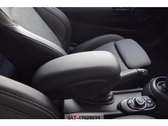 Bmw MINI 2022-03 6908468-17