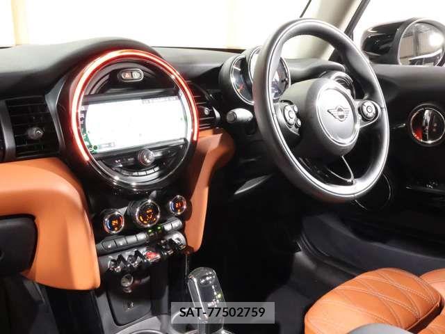 Bmw MINI 2020-03 7059588-17