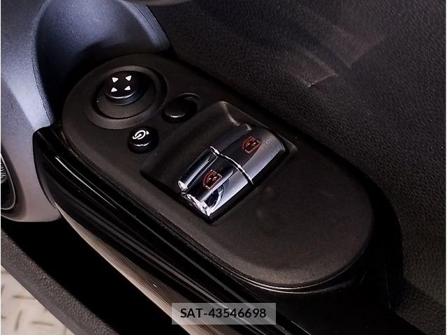 Bmw MINI 2019-11 7059592-22