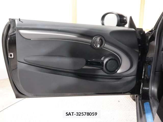 Bmw MINI 2022-03 7059587-13