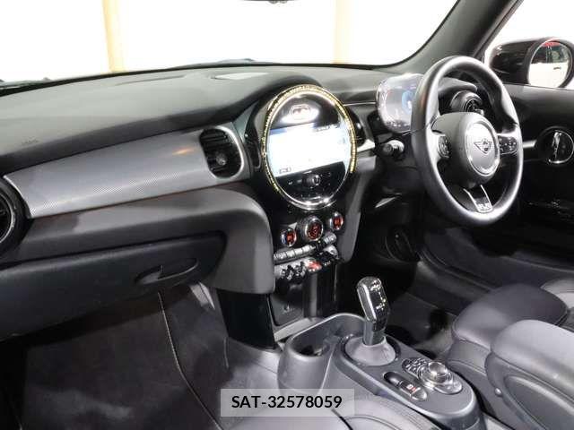 Bmw MINI 2022-03 7059587-14