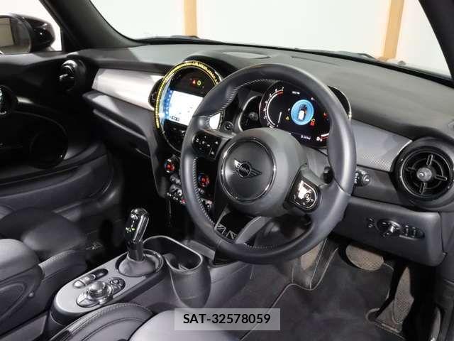 Bmw MINI 2022-03 7059587-15