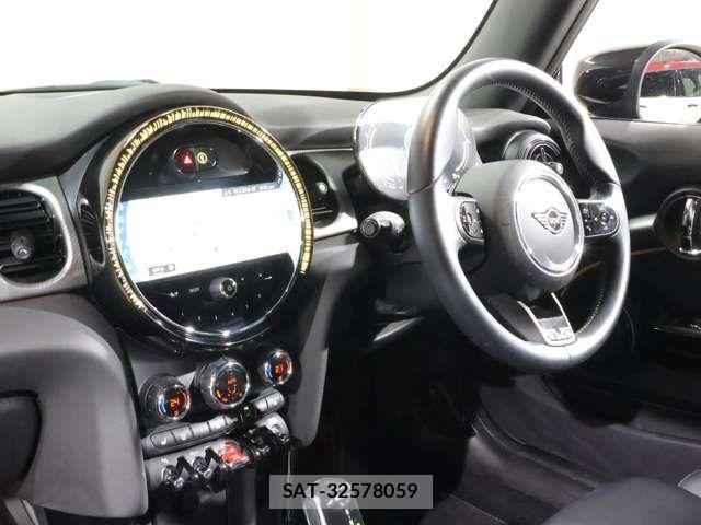 Bmw MINI 2022-03 7059587-17