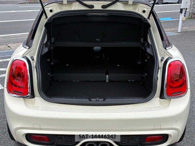 Bmw MINI 2018-04 7272333-19