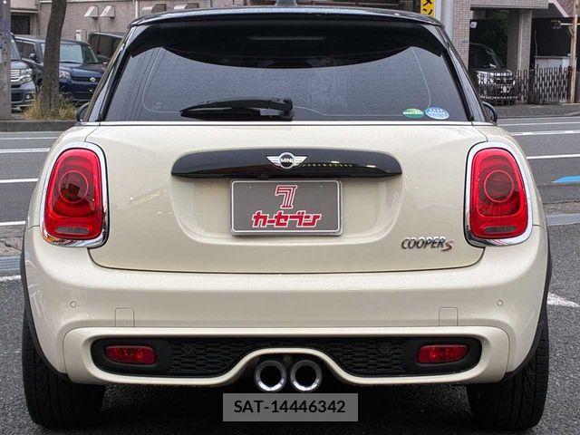 Bmw MINI 2018-04 7272333-29
