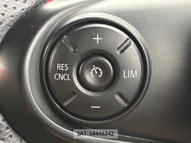 Bmw MINI 2018-04 7272333-5