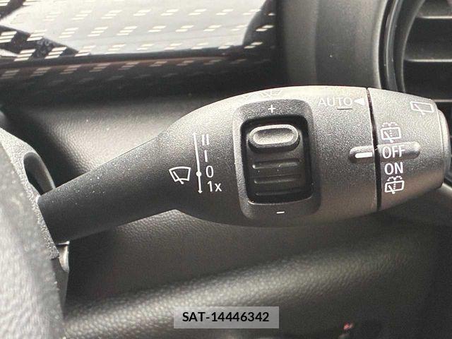 Bmw MINI 2018-04 7272333-8