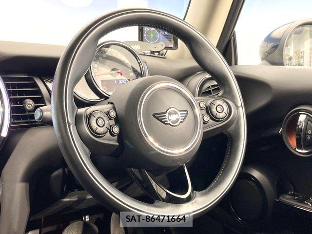 Bmw MINI 2018-12 7272331-8