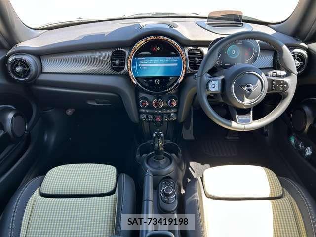 Bmw MINI 2022-09 7328413-2
