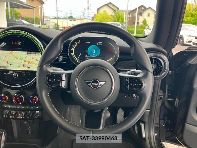 Bmw MINI 2023-10 7455816-20