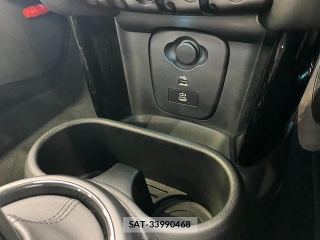 Bmw MINI 2023-10 7455816-25