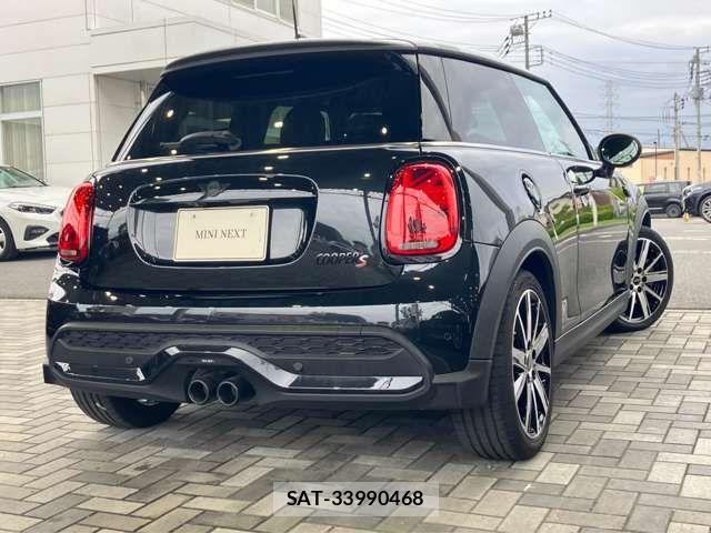 Bmw MINI 2023-10 7455816-2