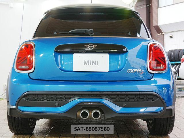 Bmw MINI 2023-02 7501554-9