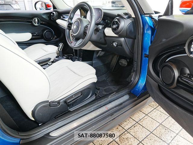 Bmw MINI 2023-02 7501554-18