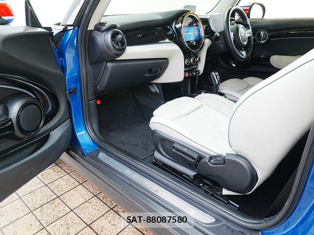 Bmw MINI 2023-02 7501554-20